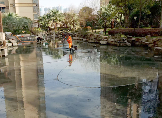 盂县景观池淤泥清理